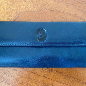 Rare Pedano Canada Womans Navy Leather Wallet